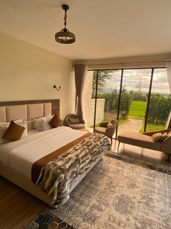 Lake Elementaita Manor Call to Action